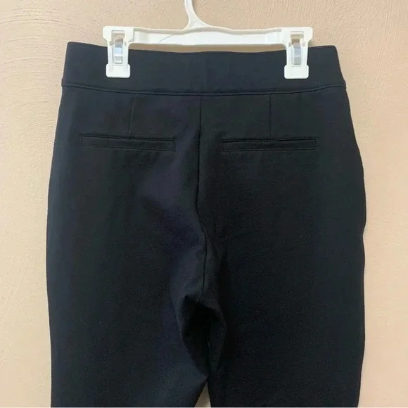 Spanx The Perfect Pant, Slim Straight in Classic Black Size Small - Picture 8 of 12